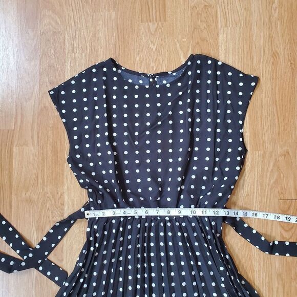Yokodea Polka-Dot Pleated Midi Dress sz Med - Picture 8 of 11